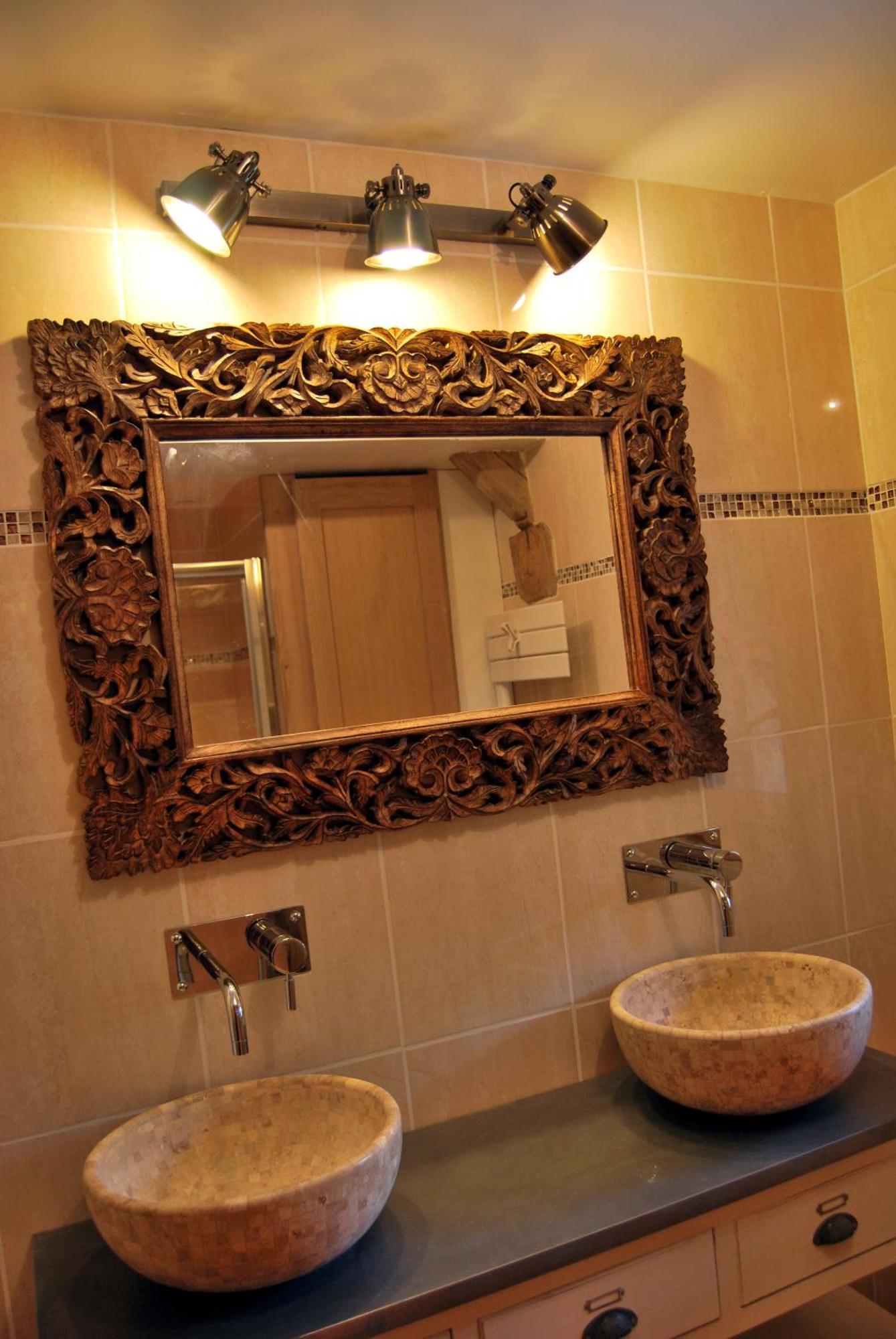 Le Clos Des Tilleuls D Day Home, Chambres D'Hotes, Suite Avec Sauna Privatif, Suite Avec Balneotherapie Privative, En Supplement Option Spa Bain A Remous La Vendelée Eksteriør billede