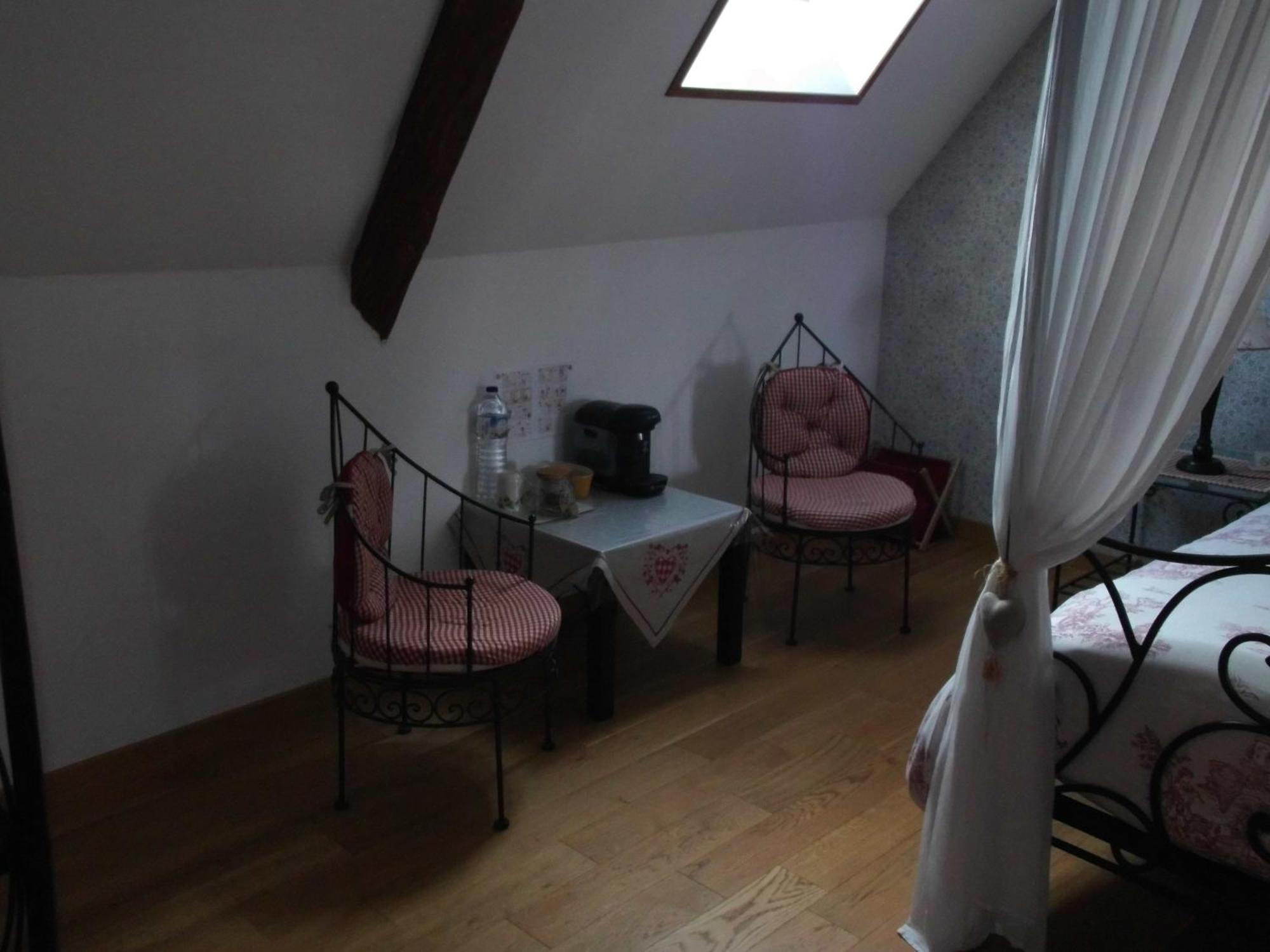 Le Clos Des Tilleuls D Day Home, Chambres D'Hotes, Suite Avec Sauna Privatif, Suite Avec Balneotherapie Privative, En Supplement Option Spa Bain A Remous La Vendelée Værelse billede